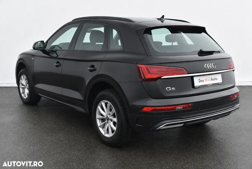 Audi Q5 FY 40 TDI quattro S tronic MHEV Basic — imagine 4