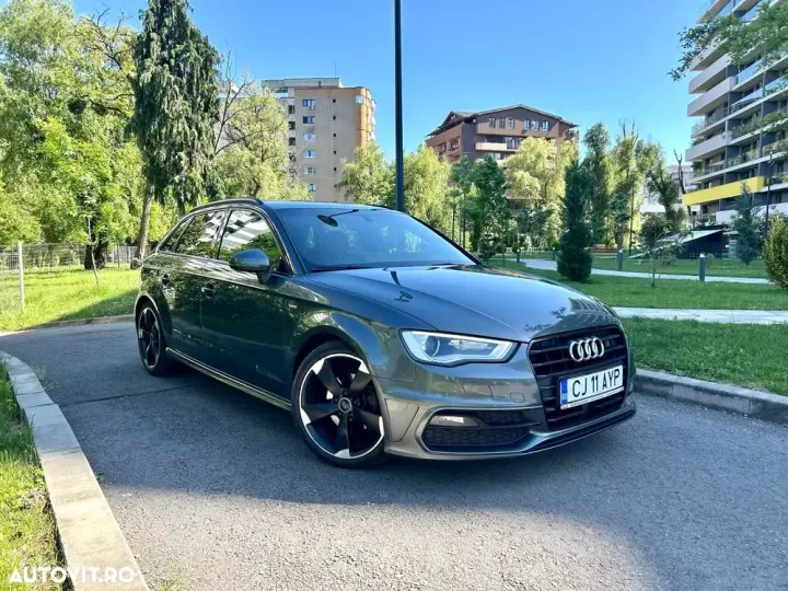 Audi A3 Sportback 8V 2.0 TDI S tronic S line Sportpaket