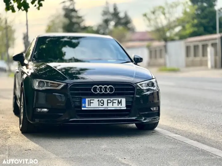 Audi A3 Sportback 8V 2.0 TDI Ambiente