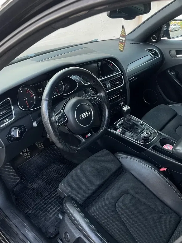 Audi A4 Limuzina B8 2.0 TDI — imagine 6