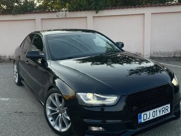 Audi A4 Limuzina B8 2.0 TDI