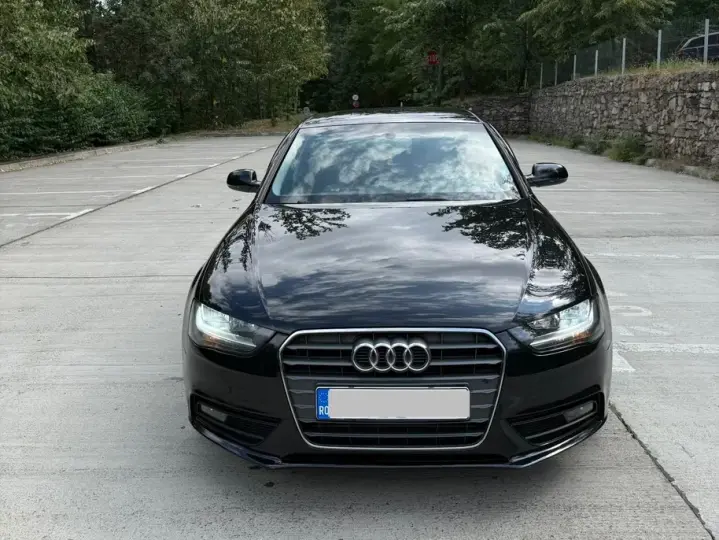 Audi A4 Limuzina B8 2.0 TDI