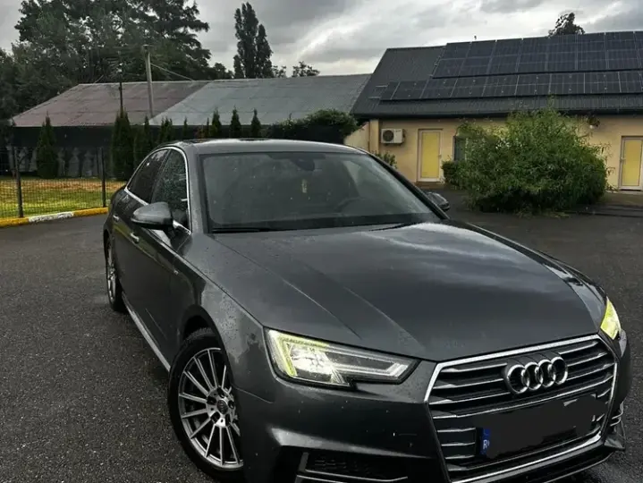 Audi A4 Limuzina B9 2.0 TDI S tronic
