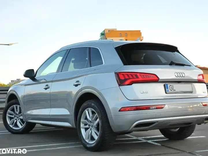 Audi Q5 FY 2.0 TFSI S tronic Sport