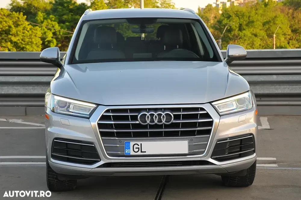 Audi Q5 FY 2.0 TFSI S tronic Sport — imagine 2