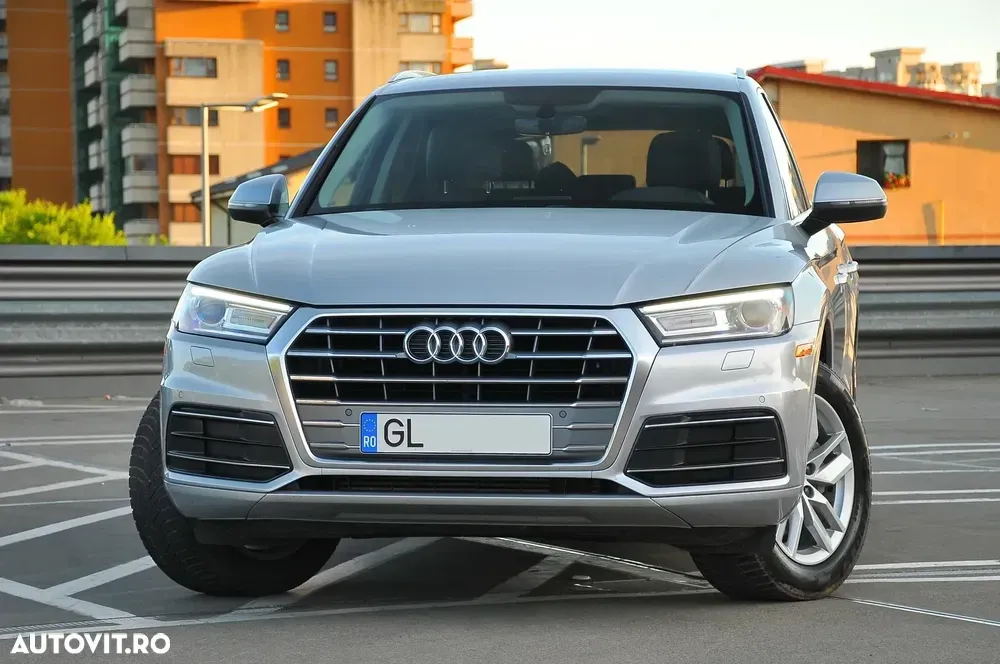 Audi Q5 FY 2.0 TFSI S tronic Sport — imagine 3