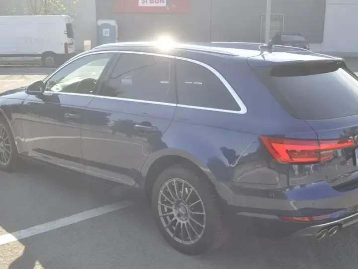 Audi A4 Avant B9 2.0 TDI S tronic quattro