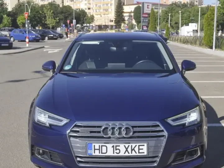 Audi A4 Avant B9 2.0 TDI S tronic quattro