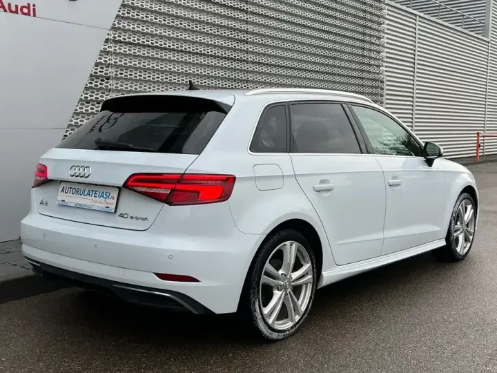 Audi A3 Sportback 40 S tronic sport