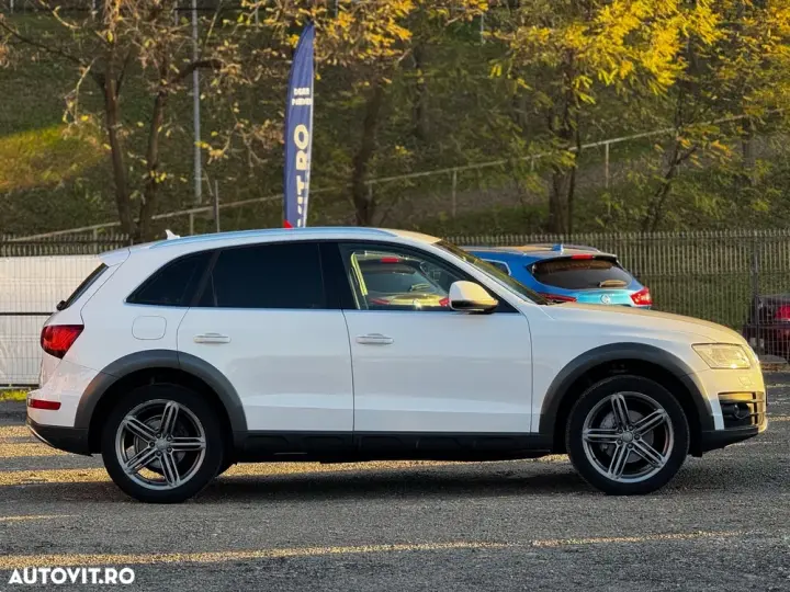 Audi Q5 8R 2.0 TDI Quattro S tronic Sport