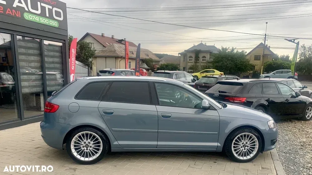 Audi A3 Sportback 8P 1.6 TDI DPF Ambiente — imagine 2