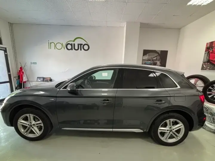 Audi Q5 FY 50 TFSI e quattro S tronic PHEV S Line