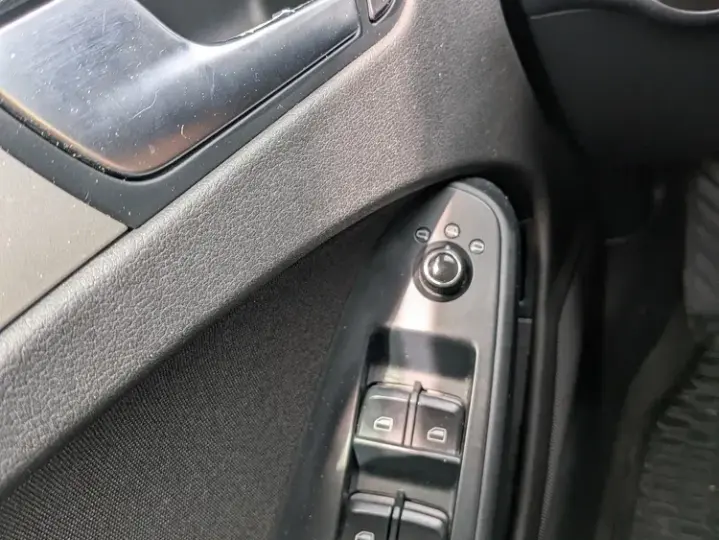 Audi A4 Limuzina B8 2.0 TDI B8