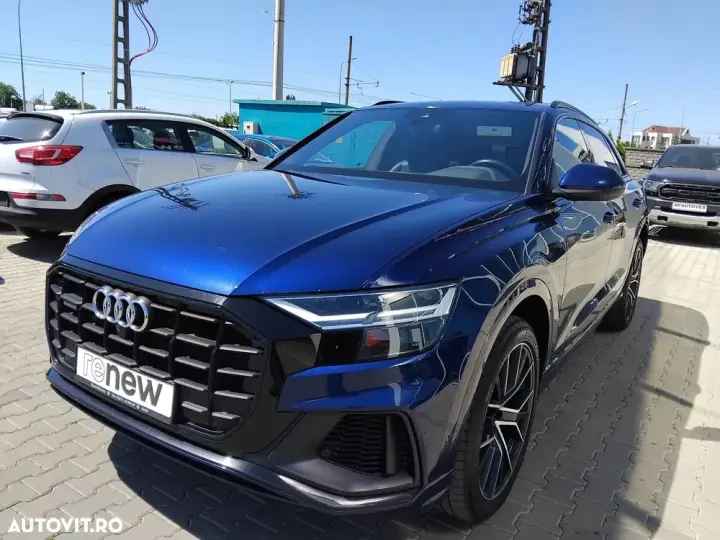 Audi Q8