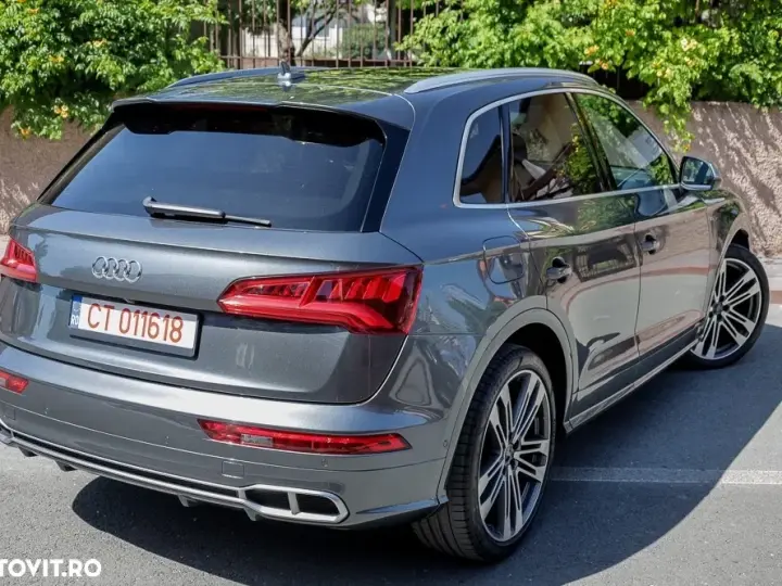 Audi SQ5 FY