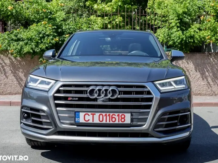 Audi SQ5 FY