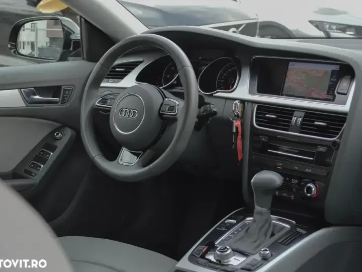 Audi A5 Coupé 8T 2.0 TDI quattro S tronic sport