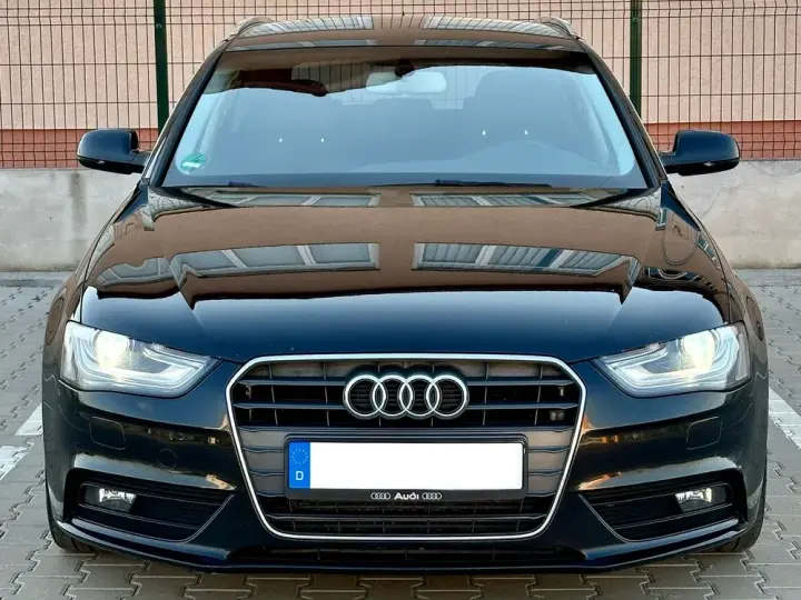 Audi A4 Avant B8 2.0 TDI DPF clean Ambiente