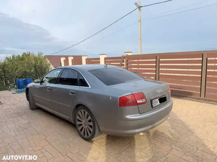 Audi A8 D3 3.0 TDI DPF quattro