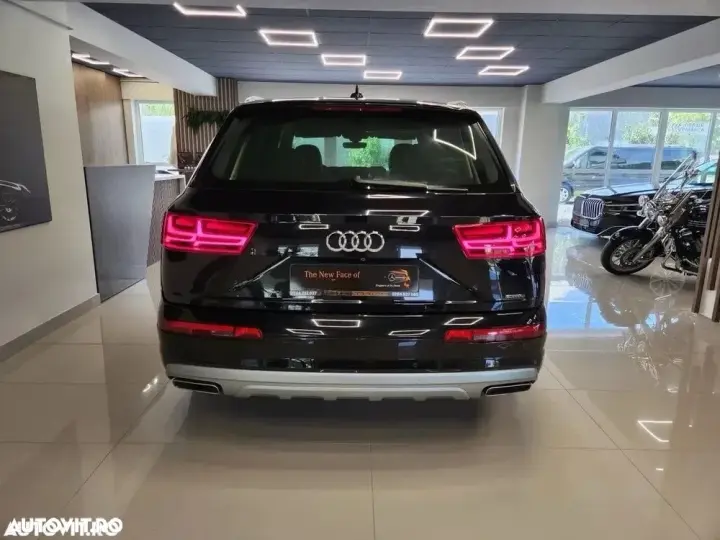 Audi Q7 4M