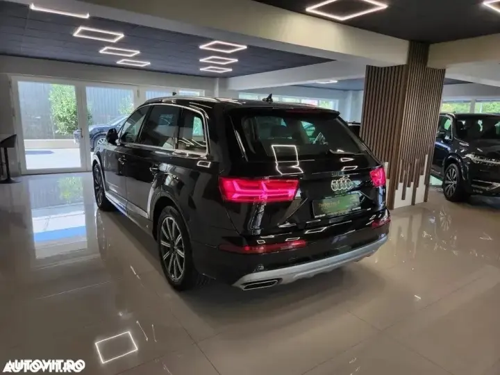 Audi Q7 4M