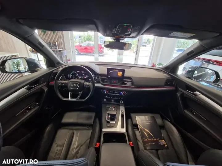Audi Q5 FY 50 TFSI e quattro S tronic sport