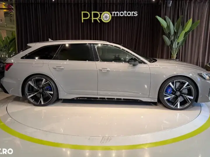 Audi RS 6 C8