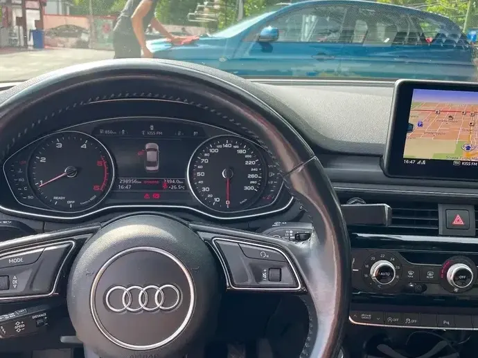 Audi A4 Limuzina B9 2.0 TDI DPF clean Attraction