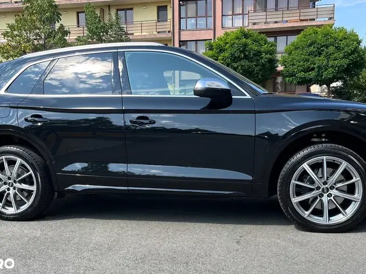 Audi SQ5 FY