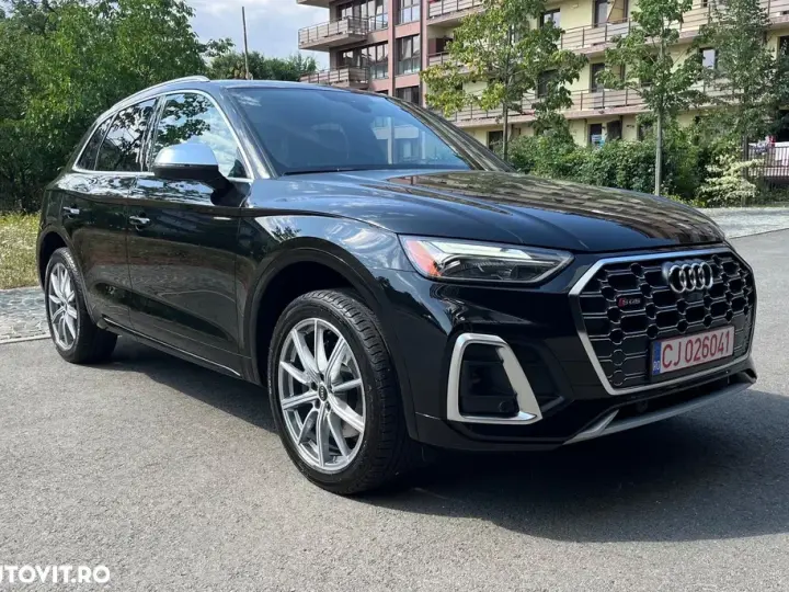 Audi SQ5 FY