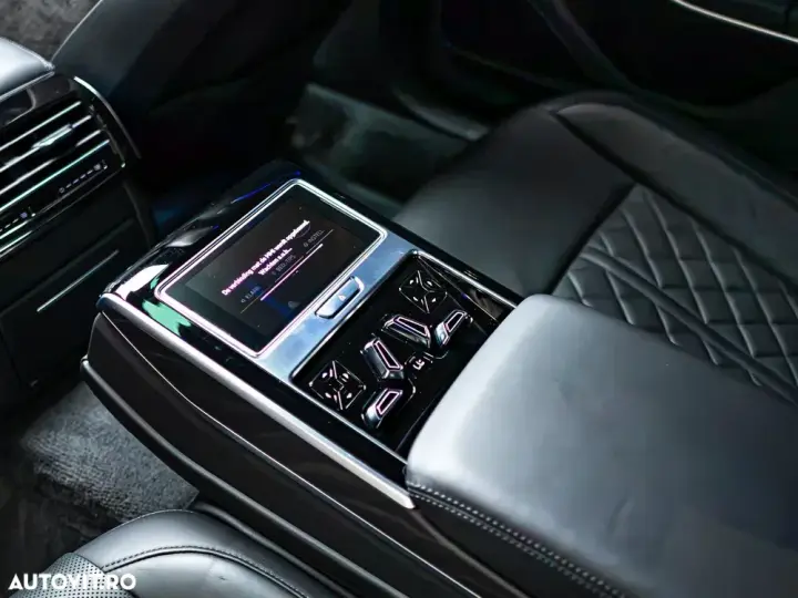 Audi A8 D5 60 TFSI e quattro tiptronic