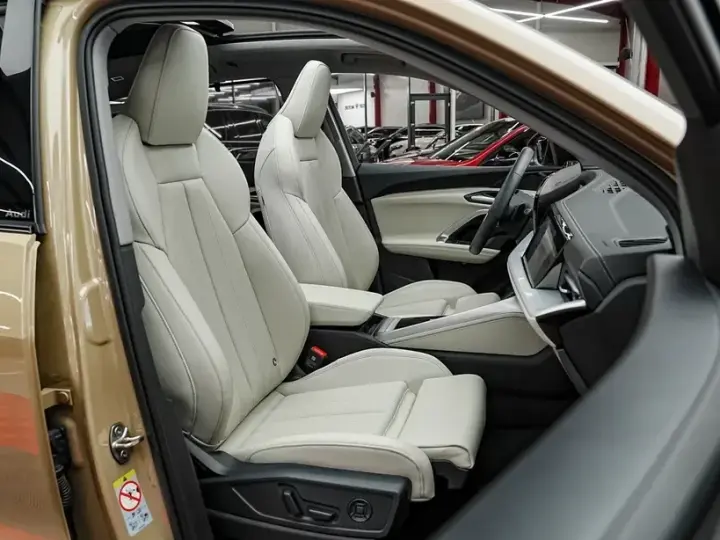 Audi Q5 FY 40 TDI quattro S tronic S line