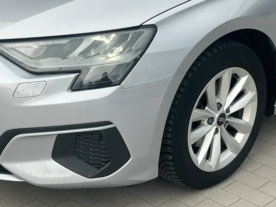 Audi A3 Sportback 2.0 30 TDI Basic — imagine 3