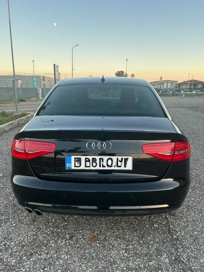 Audi A4 Limuzina B8 2.0 TDI Multitronic — imagine 3