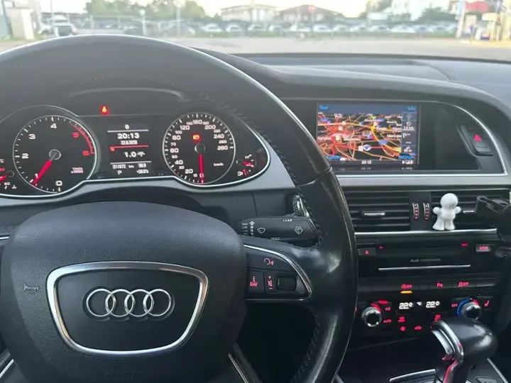 Audi A4 Limuzina B8 2.0 TDI Multitronic