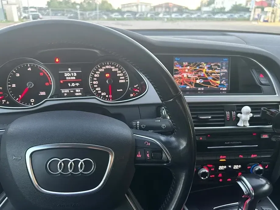 Audi A4 Limuzina B8 2.0 TDI Multitronic — imagine 6