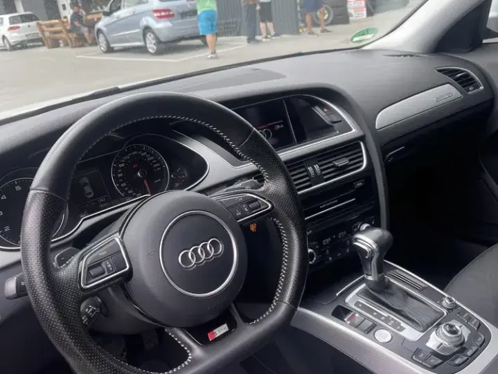 Audi A4 Limuzina B8