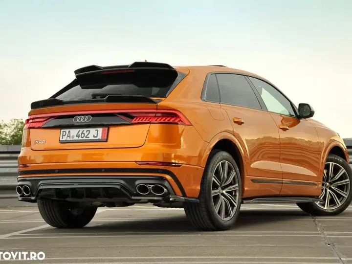 Audi SQ8 SUV TFSI quattro tiptronic