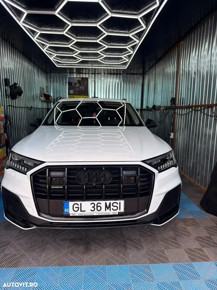 Audi Q7 — imagine 3