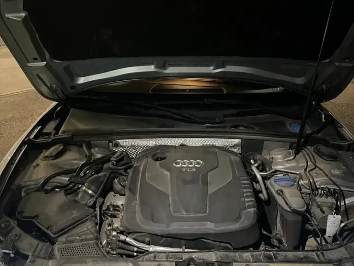 Audi A5 Coupé 2.0 TDI DPF