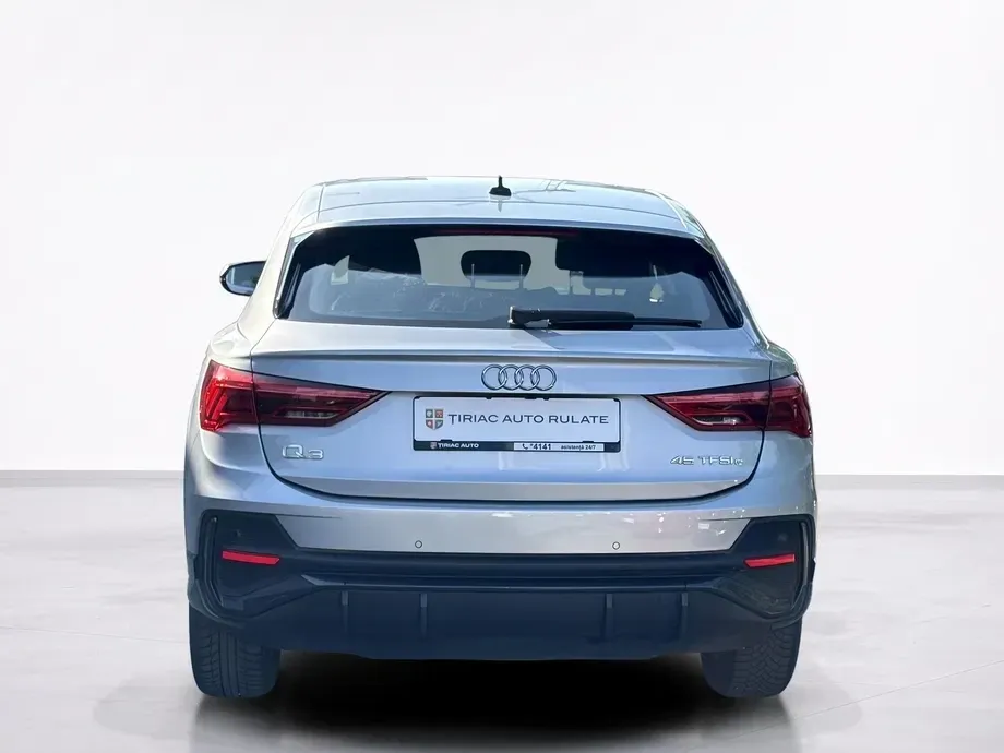 Audi Q3 F3 1.4 45 TFSI e PHEV S Line — imagine 4