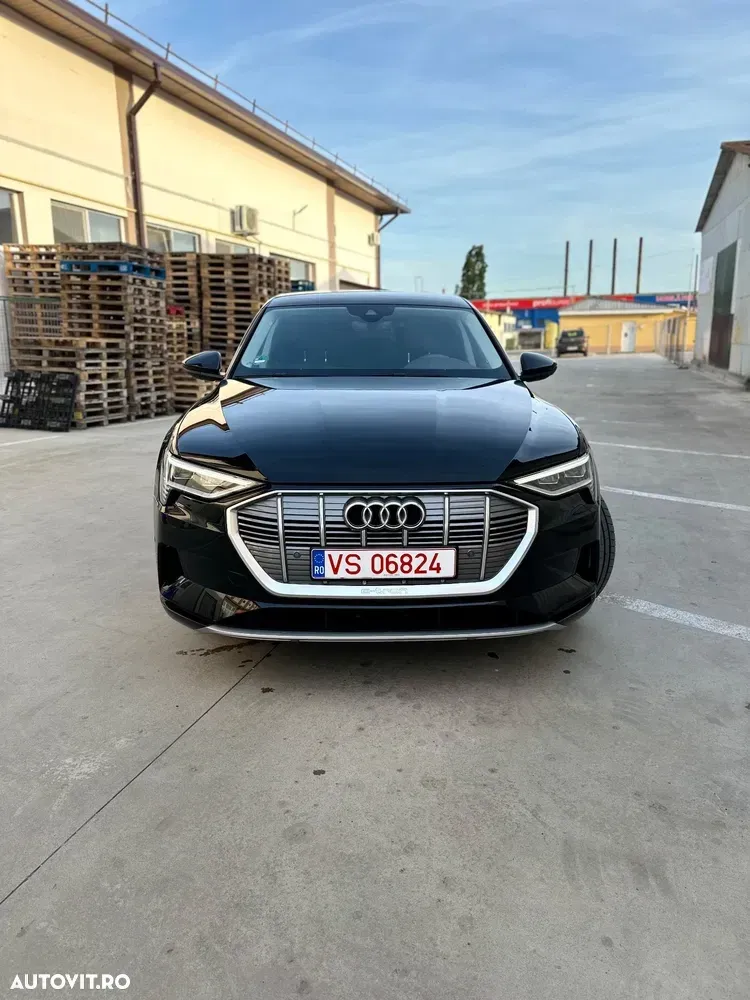 Audi e-tron 50 quattro — imagine 2