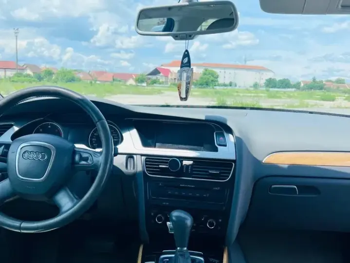 Audi A4 Limuzina B8