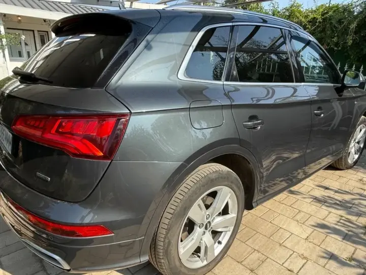 Audi Q5 FY 50 TFSIe quattro S tronic S line