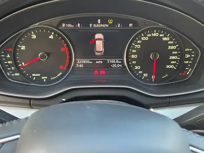 Audi Q5 FY 2.0 TDI