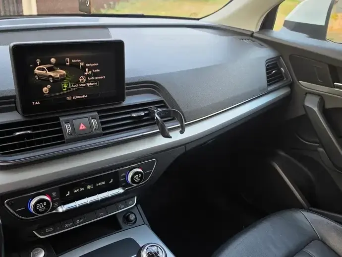 Audi Q5 FY 2.0 TDI
