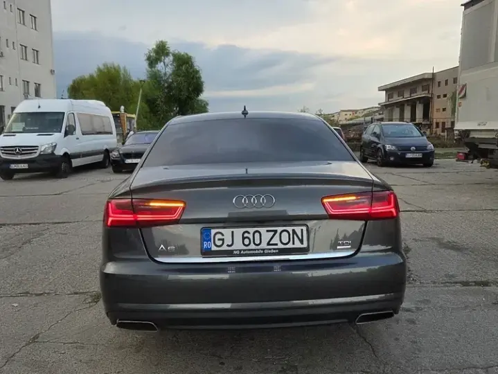 Audi A6 2.0 TDI Ultra DPF S tronic