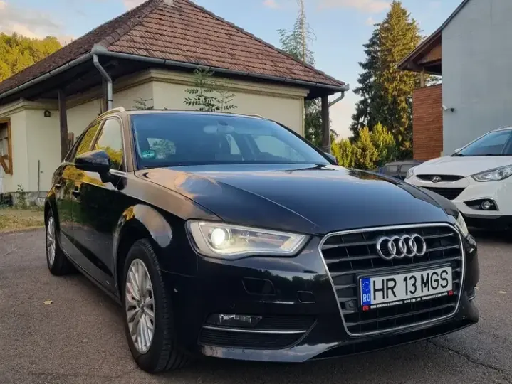 Audi A3 Sportback 8V 1.4 TFSI Attraction