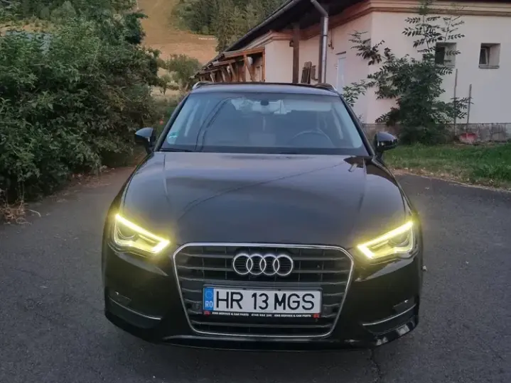 Audi A3 Sportback 8V 1.4 TFSI Attraction