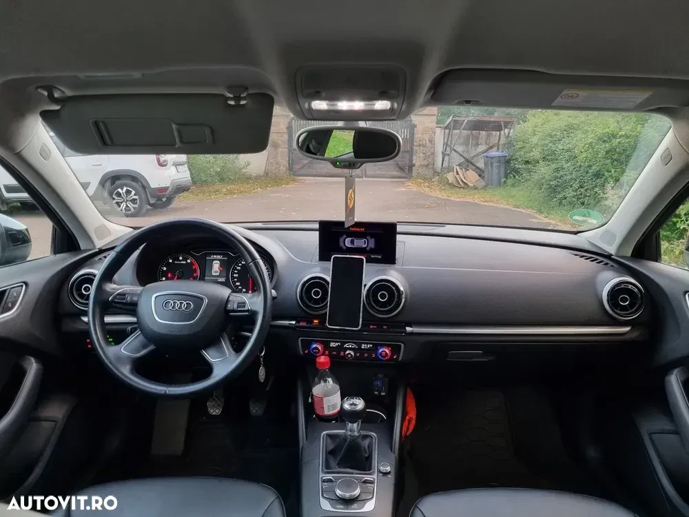 Audi A3 Sportback 8V 1.4 TFSI Attraction — imagine 2